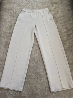lululemon softstreme Mid Rise Wide-Leg Women's Pants in Light Cream